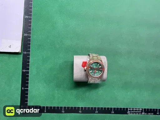 玫瑰金壳·绿盘钢带