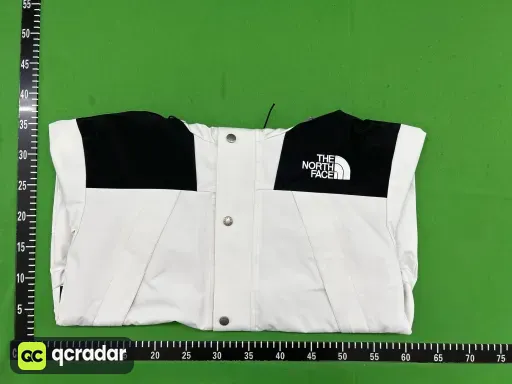灰白色 Off-white