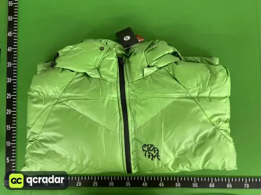 绿色