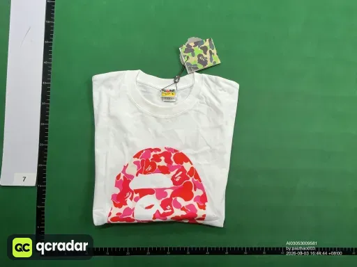 D117 White-pink