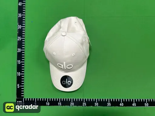 米白色