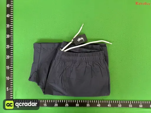 藏青色