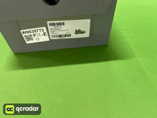 1123白色