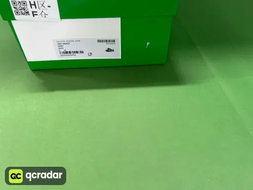 配色:741357V2X401000黑色(35-47)