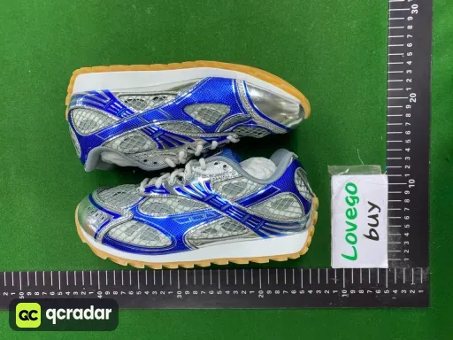 Color matching: 755915V2X401375蓝色(35-47)