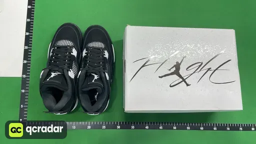 4 白色雷霆 FQ8138-001