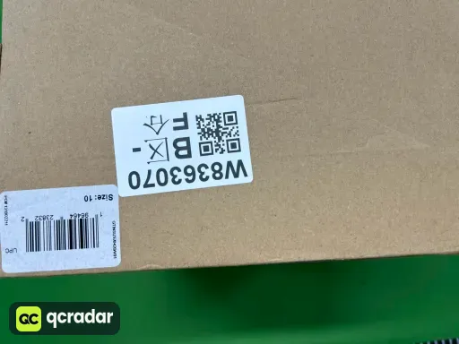 款式:洞洞鞋 泥灰 IE4931
