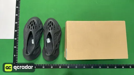 洞洞鞋 黑玛瑙 HP8739