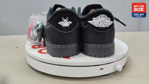TS 'Black Phantom' Low Top DM7866-001
