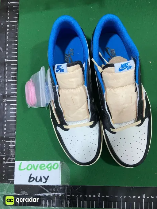Color matching: TS黑白蓝 低帮DM7866-140