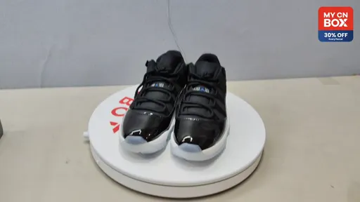Low Space Jam FV5104-004 US 7-13