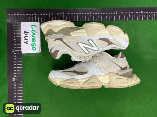 Color matching: 棕色 U9060FNA