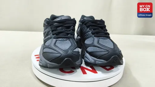 U9060NRI All Black