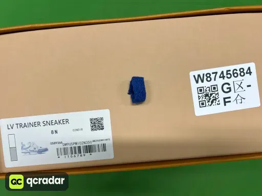 配色:灰钻SK804