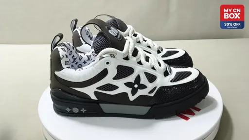White Black Brown SK809