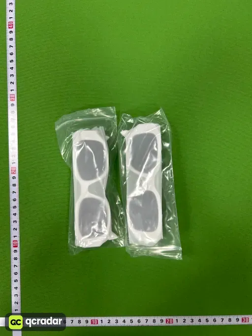 白框黑灰片