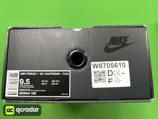 款式配色:CDG联名白923044-100