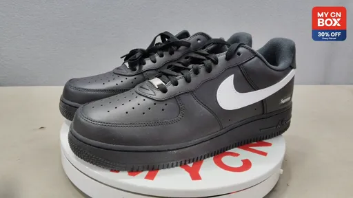 Supreme Black White CU9225-002