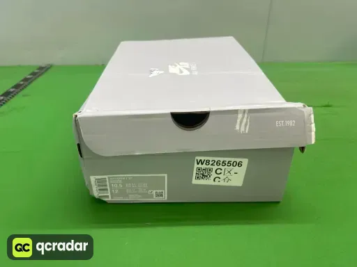 款式配色:纯白低帮CW2288-111