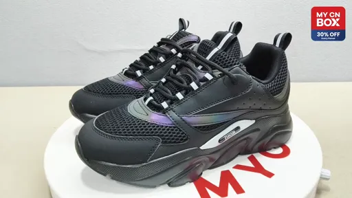 Black H963