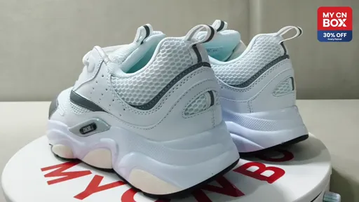 White H000