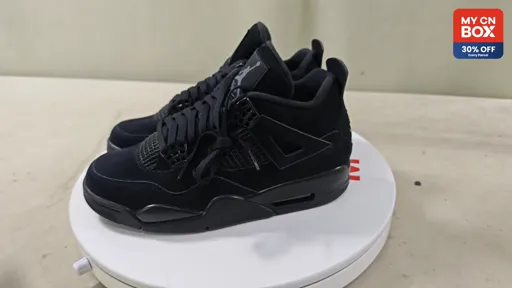 AJ4 Black Cat CU1110-010