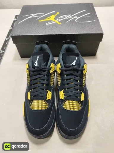 KZ AJ4 Black Yellow Thunder God [DH6927-017]