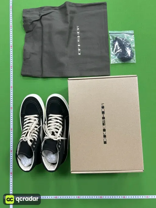 高帮帆布Vans