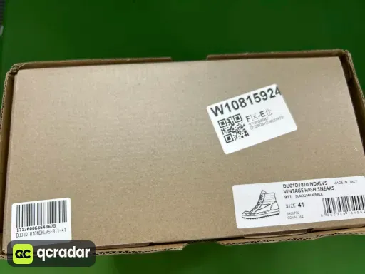 高帮帆布Vans