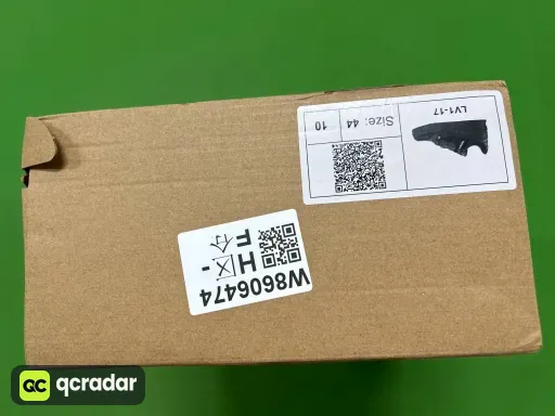 51BCOLORE BLACK 黑牛仔（白字母）
