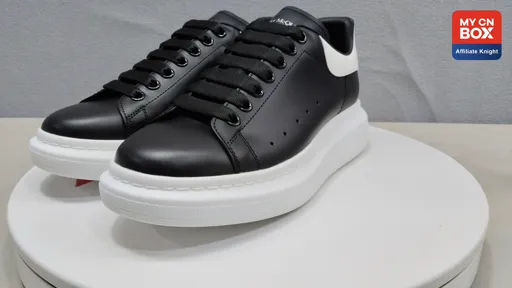 Black Leather White Heel 1070