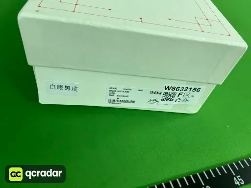 配色（款式）:白底黑皮 1000