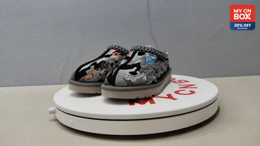 PALACE Dragon & Tiger 1122553 Black 35-45