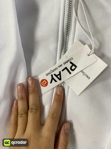 拉链白色红眼