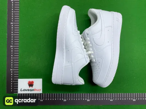 AF1 纯白低帮CW2288-111