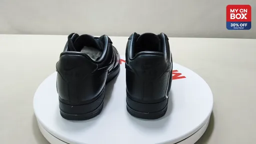 Black HJ8463-001 35.5-48.5