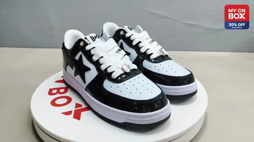 Black White Leather 1I70-191-006 (Glossy)