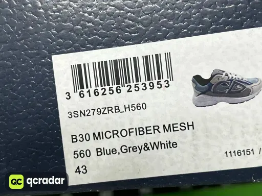 配色:灰蓝 H560