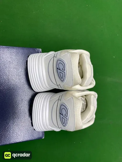 Color matching: 米白 H006