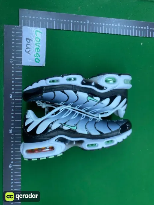 style: DH4776-100 黑白渐变