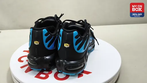 DM0032-005 Black Blue