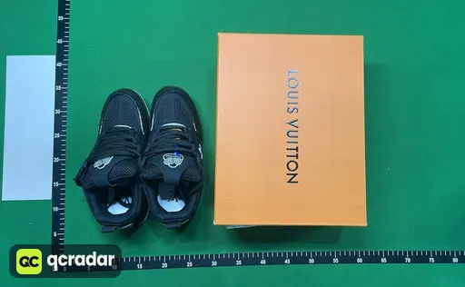 SK8黑白