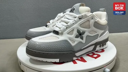 SK8 White Gray