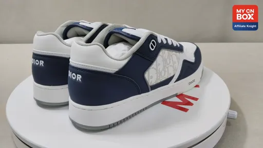 blue-white