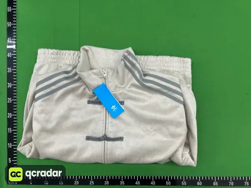 型号尺寸:White M