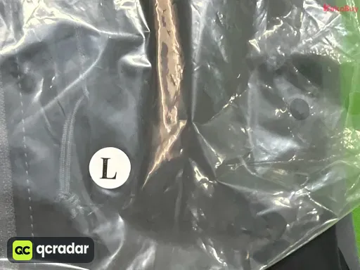 类型:灰色有帽