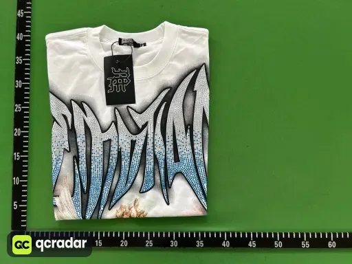 0012白色
