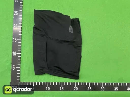 款式:Nike 黑色面罩