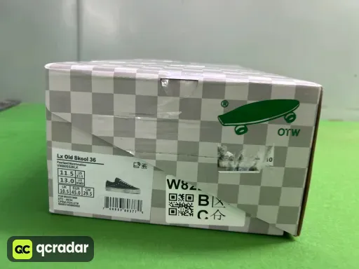 VN000E8VYA6 暗黑做旧珍珠铆钉