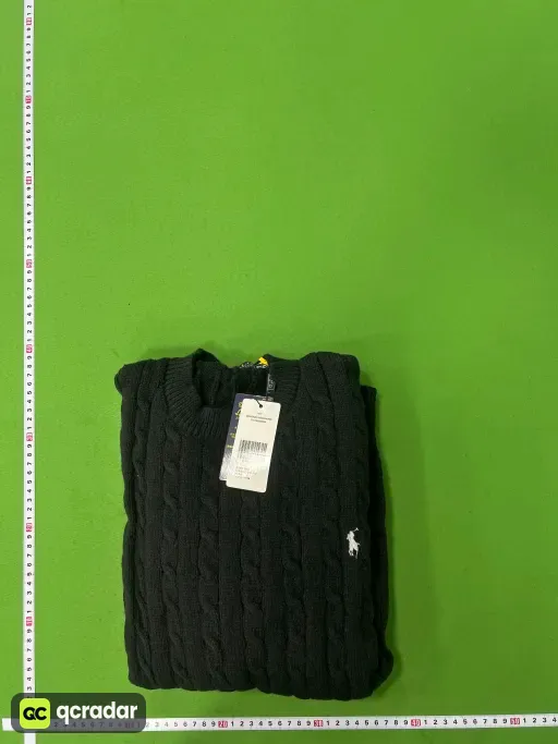 黑色毛衣（小白马）